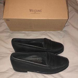 Never worn penny loafers:))